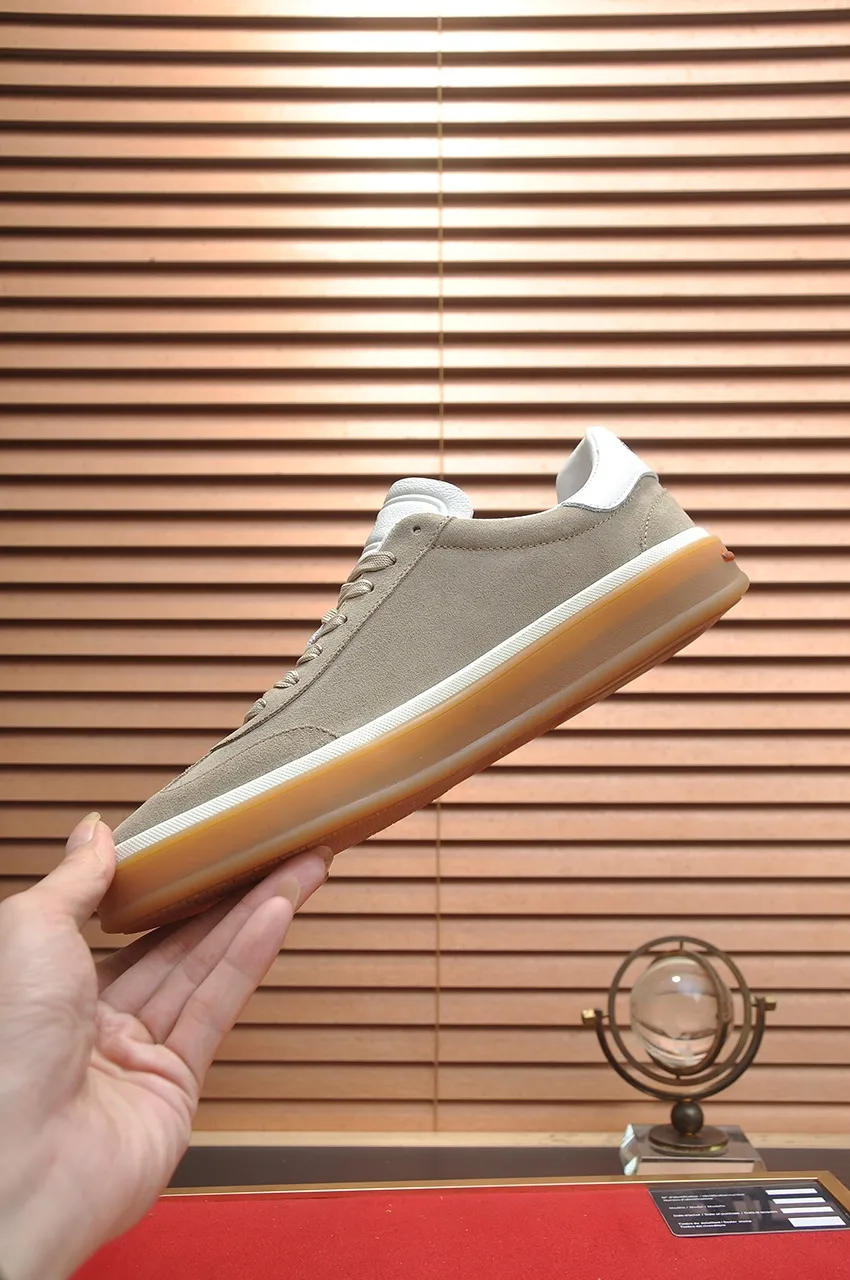 Men's men's shoes 💰540💶【𝐥𝐨𝐫𝐨 𝐏𝐢𝐚𝐧𝐚】lp classic loafers, an Italian treasure brand, the only brand that can match Hermès! Only after wearing it do we realize that we cannot let down our feet. The upper is imported cashmere, the lining of water-dyed cowhide ➕ the cowhide feet, the official original glass rubber outsole, and the pendant. Exclusive original packaging (tag ➕ brand paper ➕ outer box ➕ hand bag) code number: 38-45